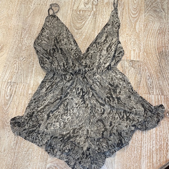 Audrey 3+1 Python Snake Print Romper - Picture 2 of 5